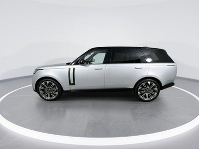 2025 Land Rover Range Rover SE