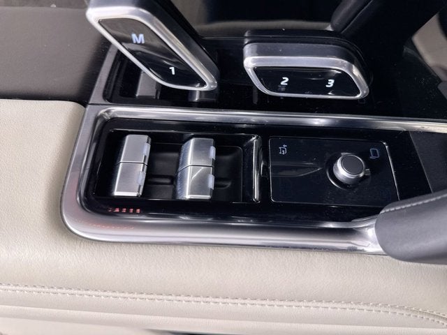 2024 Land Rover Range Rover SE