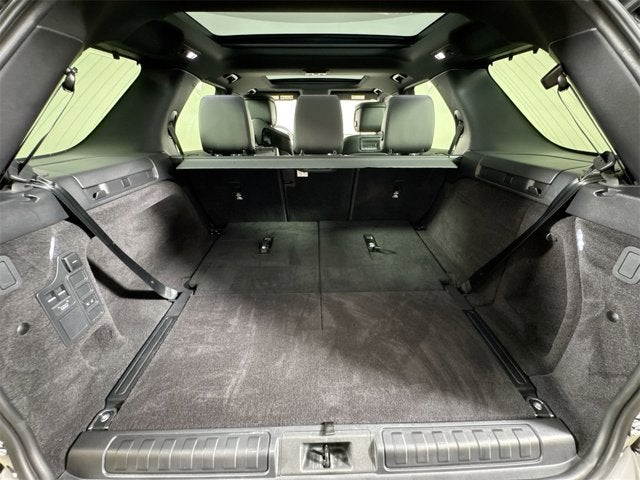 2024 Land Rover Discovery Dynamic SE