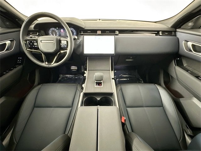2026 Land Rover Range Rover Velar Dynamic SE