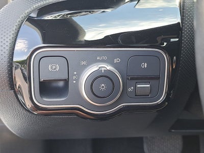 2022 Mercedes-Benz A 220 A 220