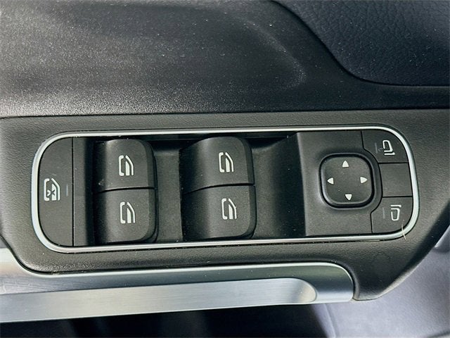 2023 Mercedes-Benz GLB GLB 250