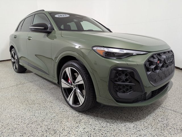 2025 Audi SQ5 Premium Plus 3.0 TFSI quattro