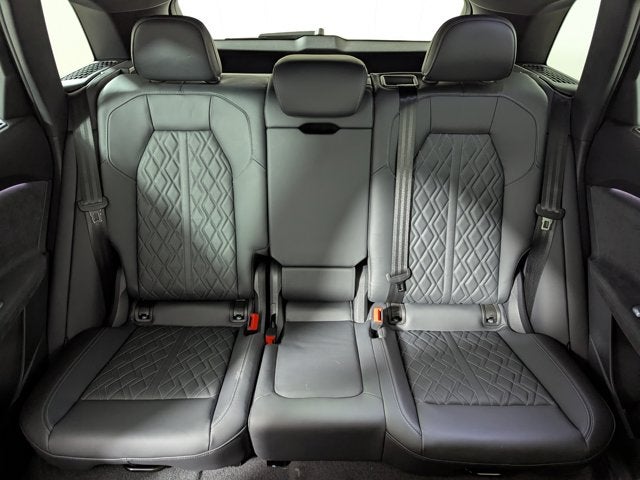 2025 Audi SQ5 Premium Plus 3.0 TFSI quattro