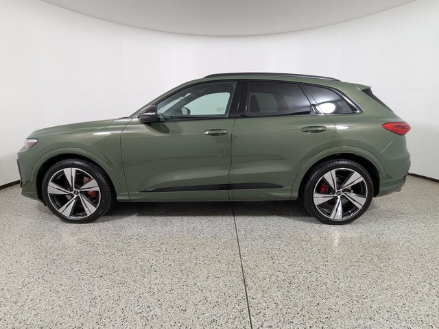 2025 Audi SQ5 Premium Plus 3.0 TFSI quattro