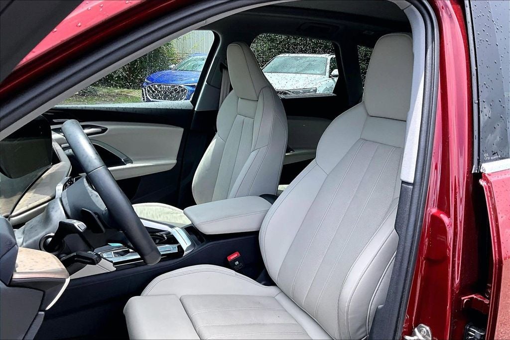 2025 Audi Q5 2.0T Premium Plus quattro