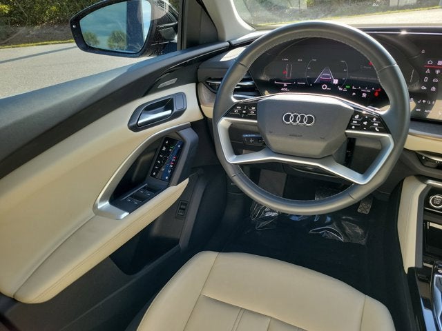 2025 Audi Q5 2.0T Premium Plus