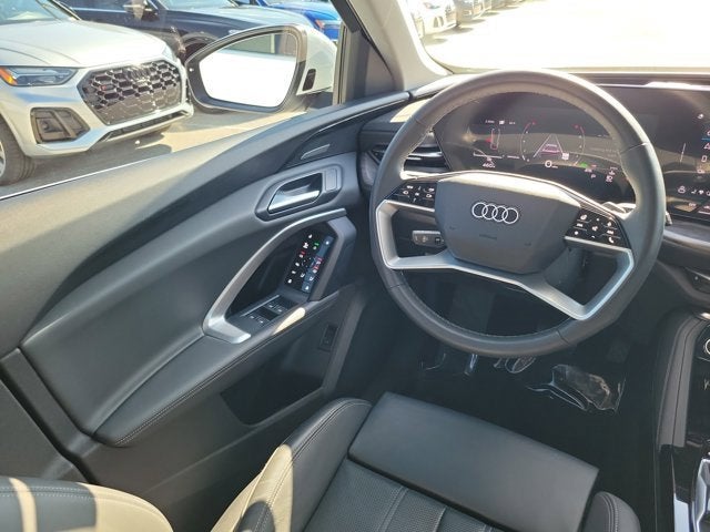 2025 Audi Q5 2.0T Premium Plus