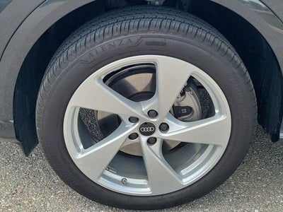 2025 Audi Q5 2.0T Premium Plus