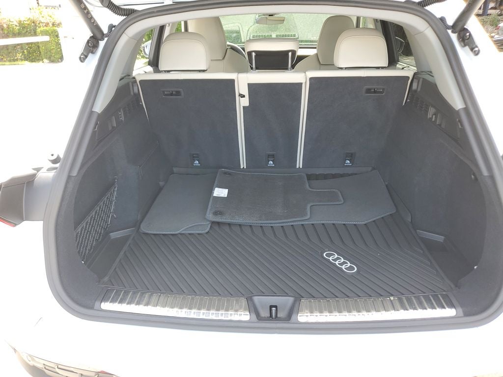 2025 Audi Q5 2.0T Prestige quattro