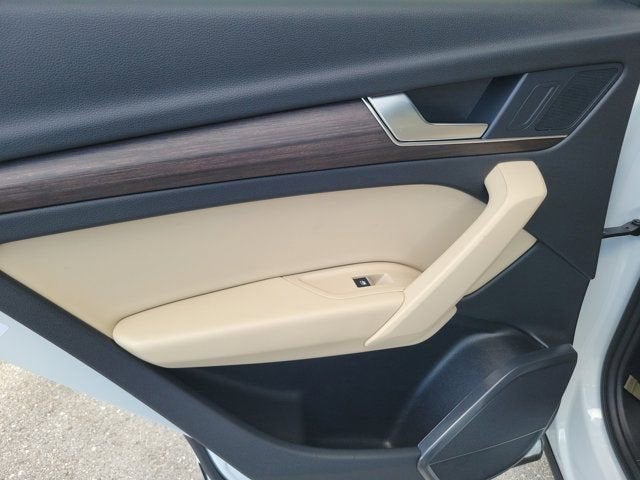 2023 Audi Q5 Sportback 45 S line Premium