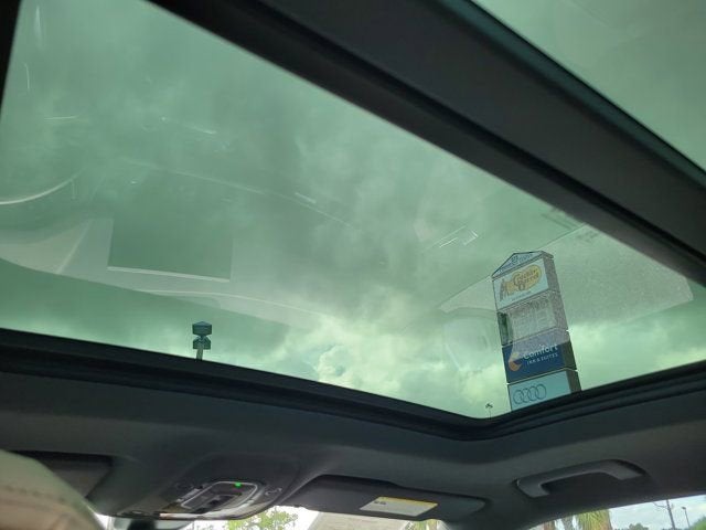 2023 Audi Q5 Sportback 45 S line Premium