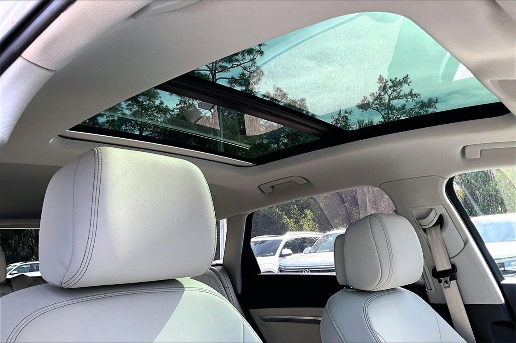 2024 Audi Q8 e-tron Premium Plus quattro