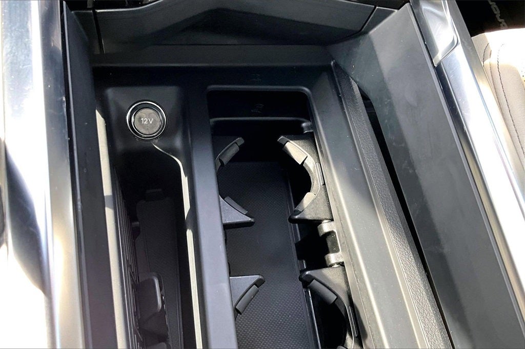 2024 Audi Q8 e-tron Premium Plus quattro