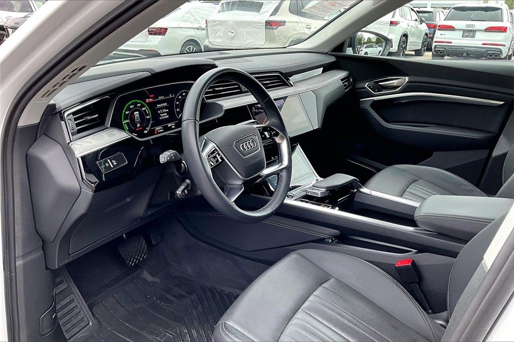 2024 Audi Q8 e-tron Premium Plus quattro