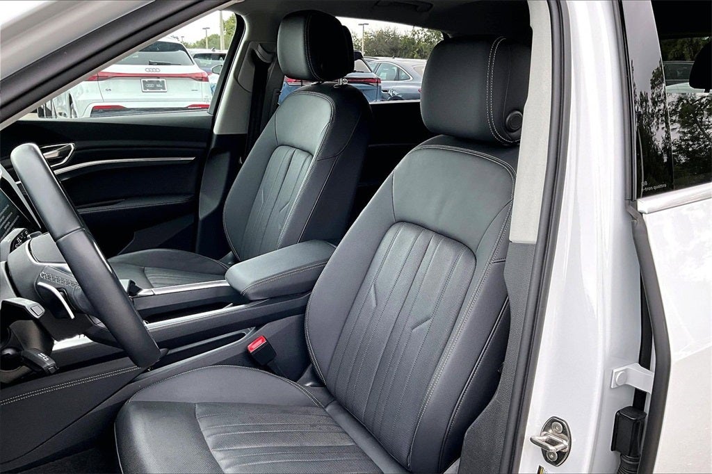 2024 Audi Q8 e-tron Premium Plus quattro