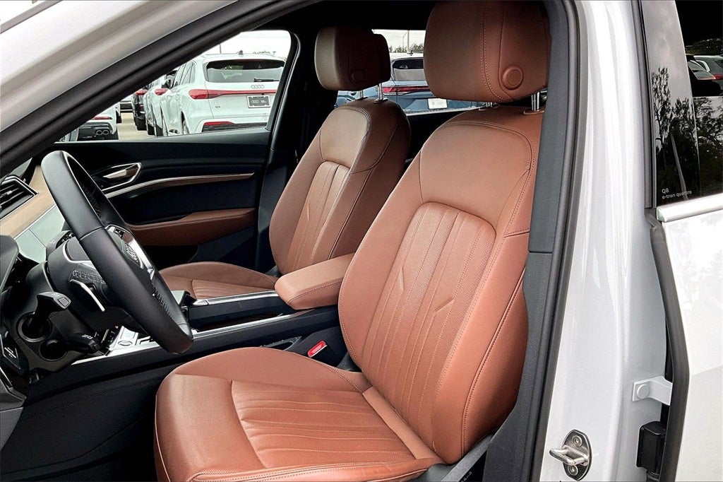 2024 Audi Q8 e-tron Premium Plus quattro