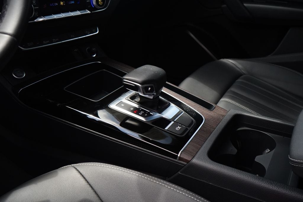 2023 Audi Q5 40 Premium quattro
