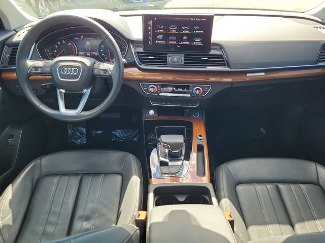 2023 Audi Q5 40 Premium