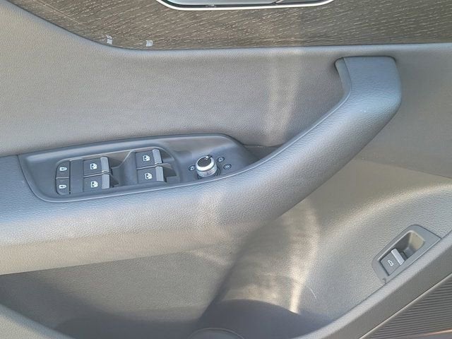 2025 Audi Q7 45 Premium