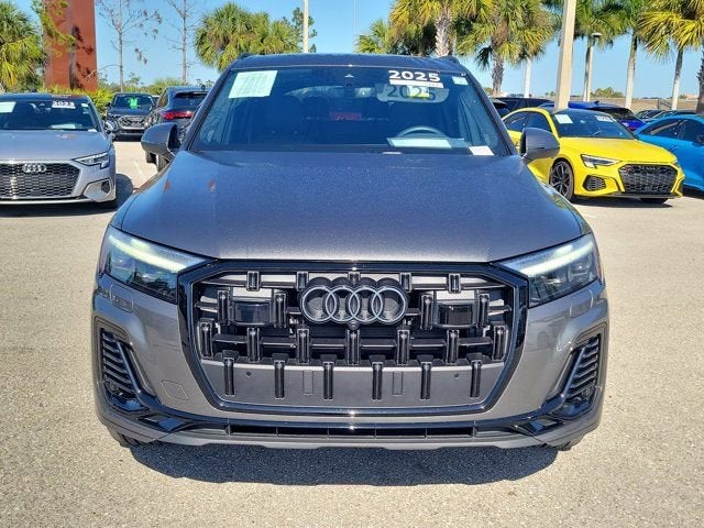 2025 Audi Q7 45 Premium