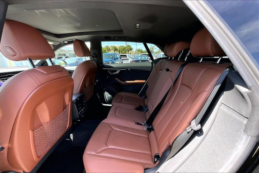 2023 Audi Q8 55 Premium quattro