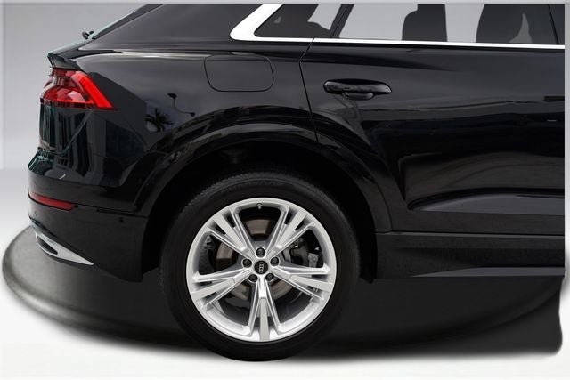 2023 Audi Q8 55 Premium quattro