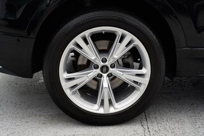 2023 Audi Q8 55 Premium quattro