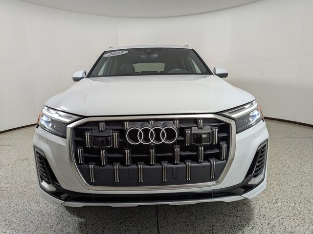 2025 Audi Q7 Premium 55 TFSI quattro