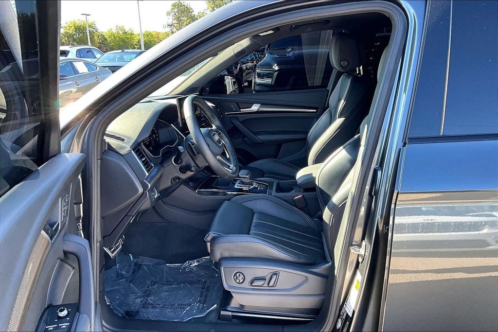 2023 Audi SQ5 Premium Plus quattro