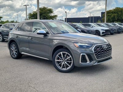 2023 Audi SQ5 Premium Plus