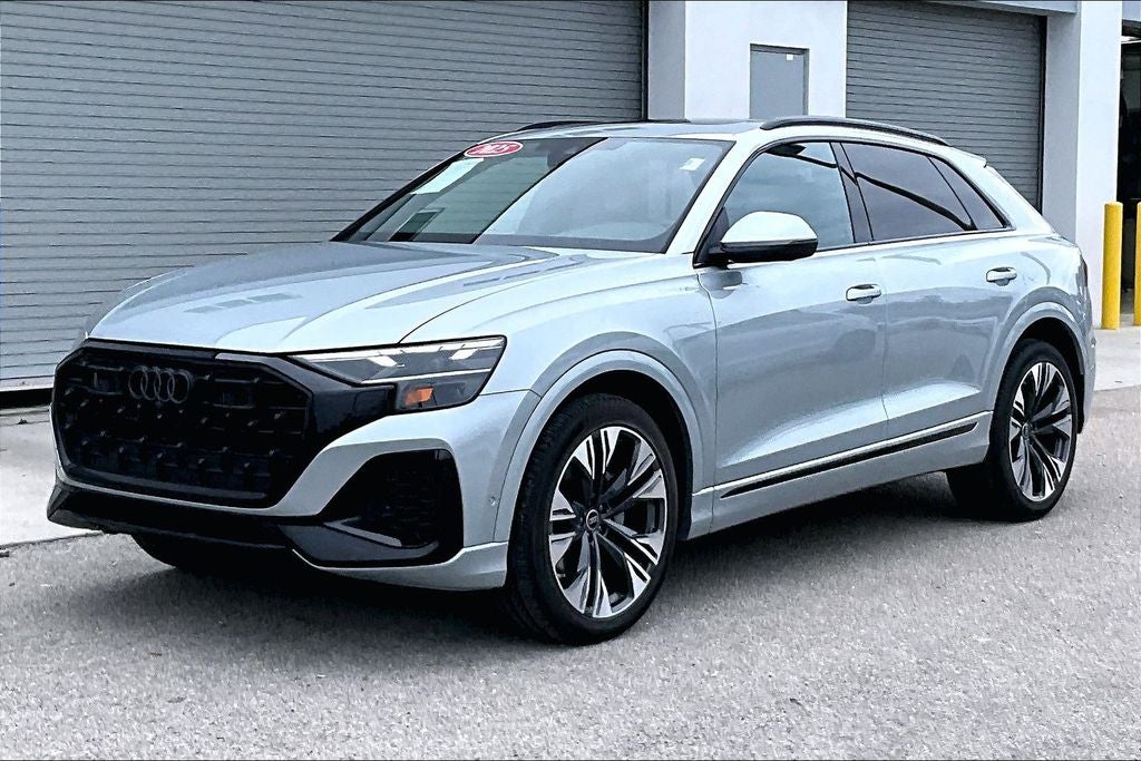 2025 Audi Q8 55 Premium Plus quattro