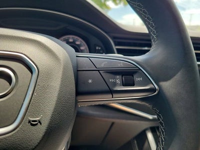 2025 Audi Q8 55 Premium Plus