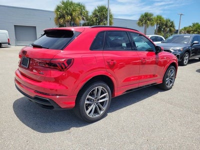 2025 Audi Q3 Premium