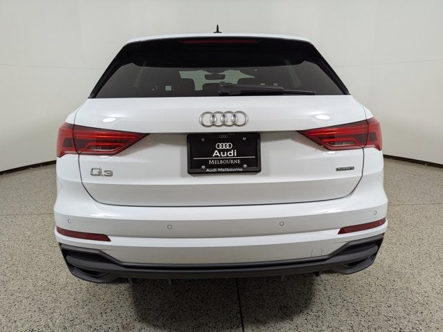 2024 Audi Q3 S line Premium 45 TFSI quattro