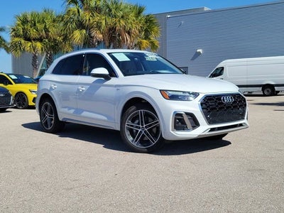 2024 Audi Q5 e 55 Premium Plus