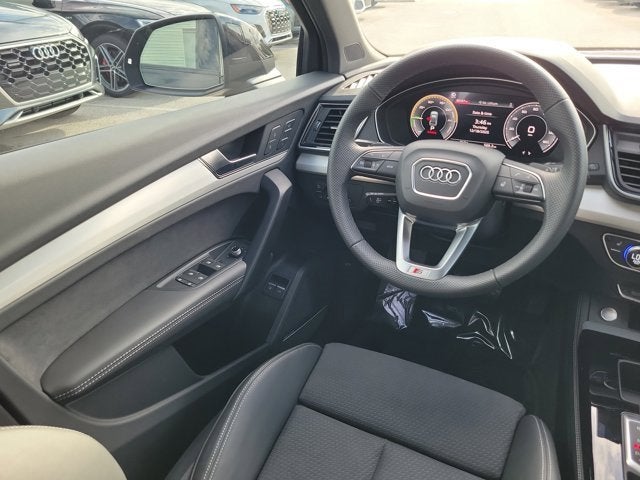 2024 Audi Q5 e 55 Premium Plus