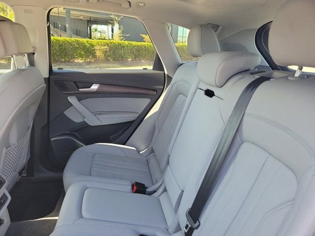 2023 Audi Q5 45 S line Premium