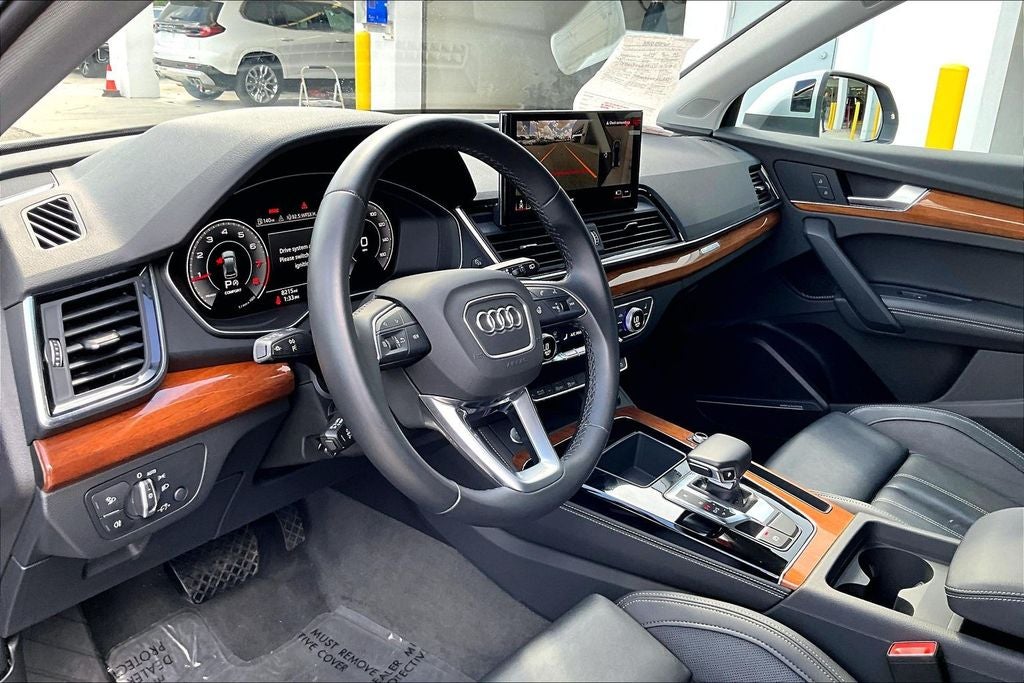 2023 Audi Q5 45 S line Premium Plus quattro
