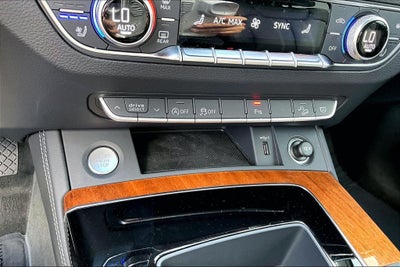 2023 Audi Q5 45 S line Premium Plus quattro