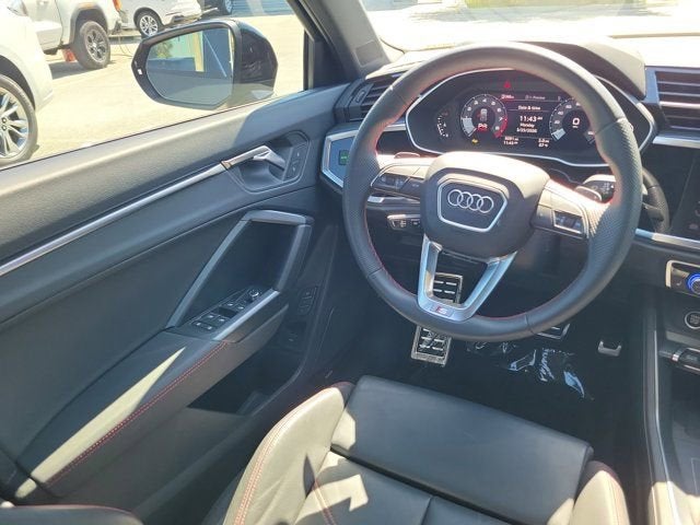 2025 Audi Q3 Premium Plus