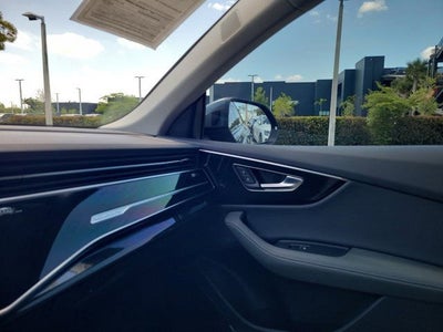 2025 Audi Q8 55 Premium Plus