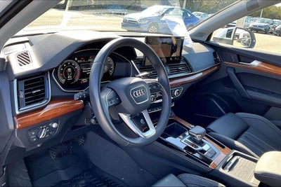 2023 Audi Q5 45 S line Prestige quattro