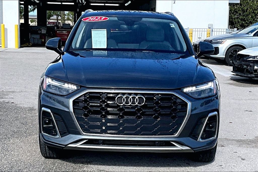 2023 Audi Q5 45 S line Prestige quattro