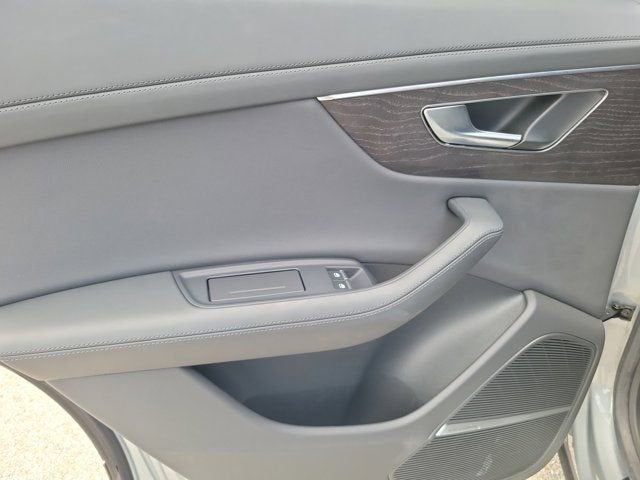 2023 Audi Q8 55 Prestige