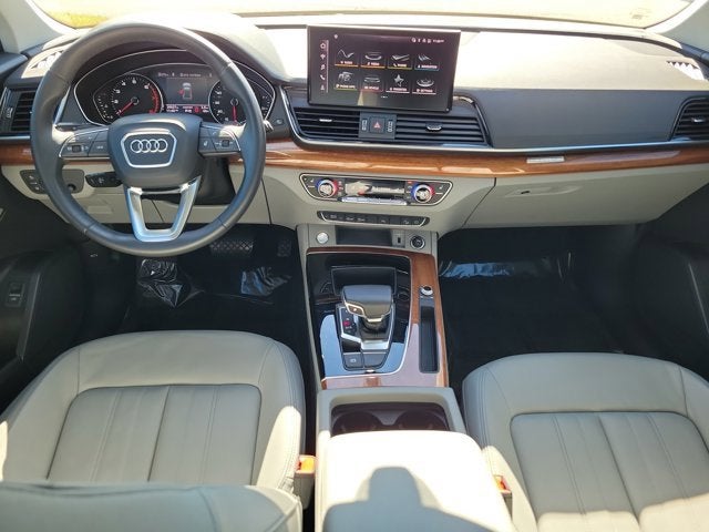 2023 Audi Q5 45 S line Premium