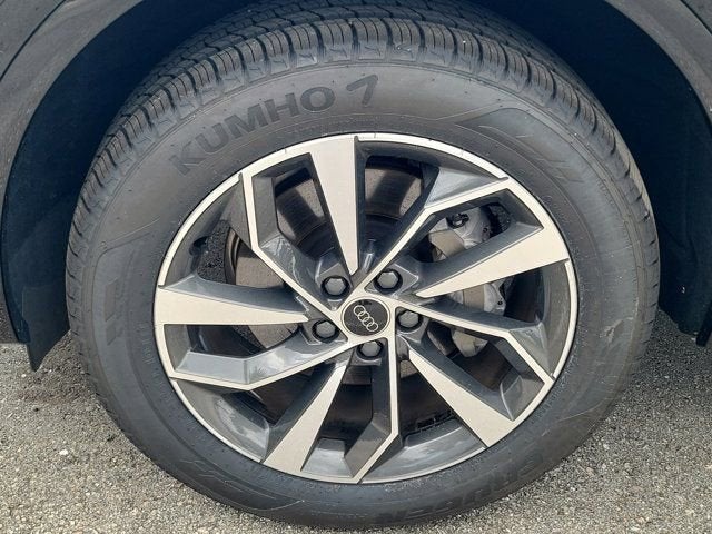 2023 Audi Q5 45 S line Premium