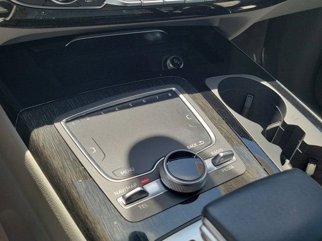 2019 Audi Q7 55 SE Premium Plus