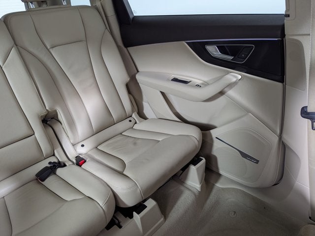 2019 Audi Q7 Premium Plus 55 TFSI quattro