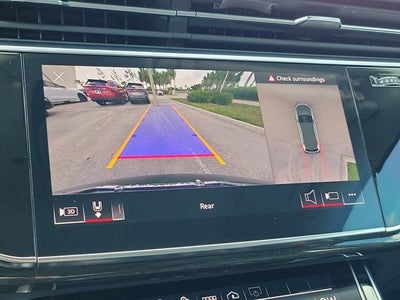 2023 Audi Q7 45 Premium Plus